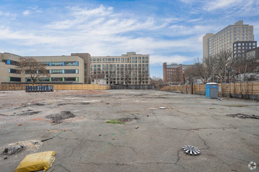 More Photos Of 153-02-153-12 Hillside Ave, Jamaica Storefront For Sale