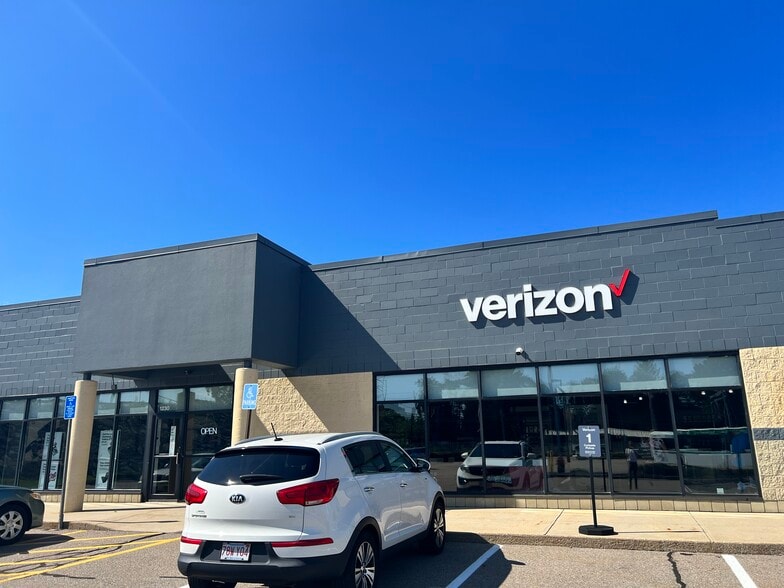 More Photos Of 1210-1270 Newport Ave, Attleboro Unknown For Lease