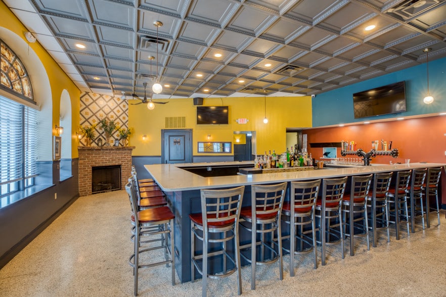 More Photos Of 1105 Main St, West Springfield Restaurant For Sale