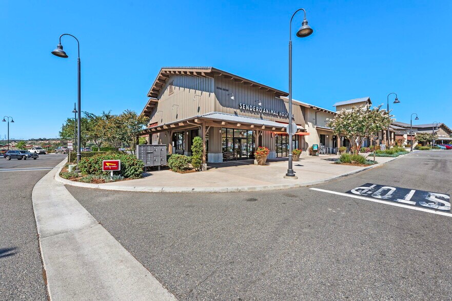 More Photos Of 29851 Ortega Hwy, Mission Viejo Unknown For Lease