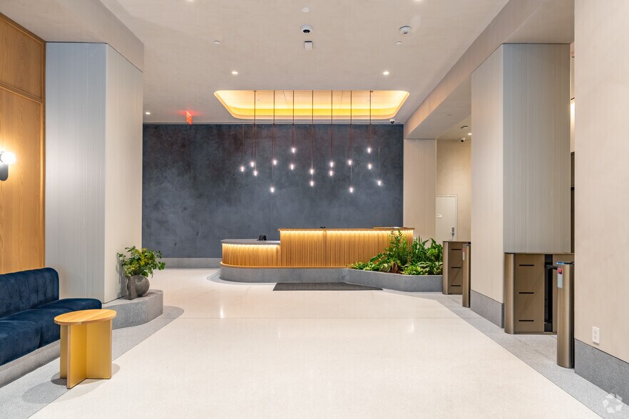 More Photos Of 360 Park Ave S, New York Office For Lease