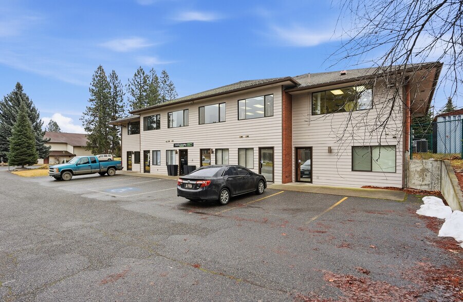 More Photos Of 111 E Lincoln Rd, Spokane Office For Sale