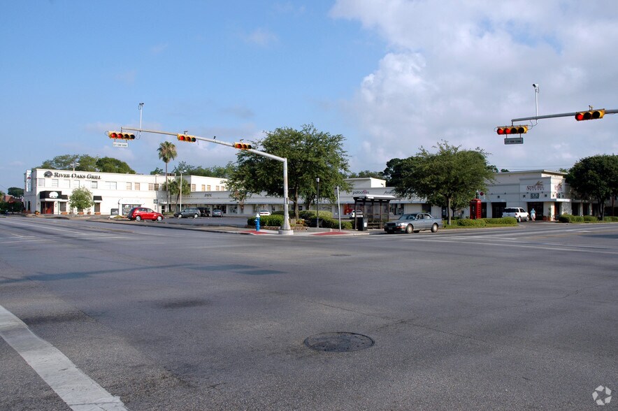 More Photos Of 2604-2630 Westheimer Rd, Houston Unknown For Lease
