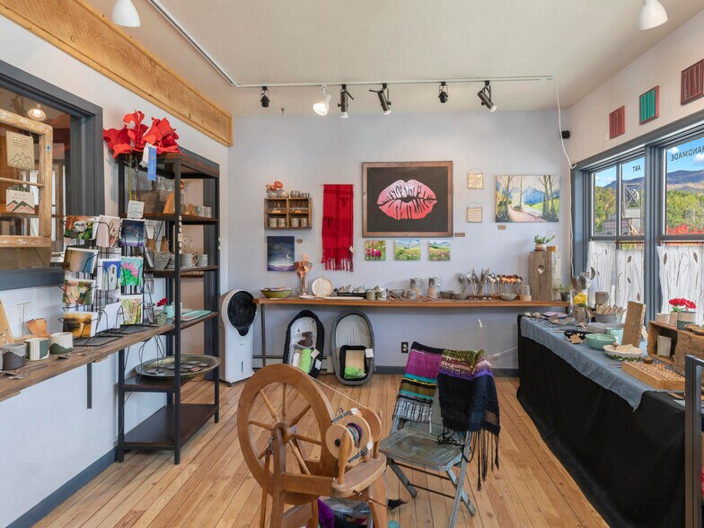 More Photos Of 609 Clinton St, Ridgway Apartments For Sale