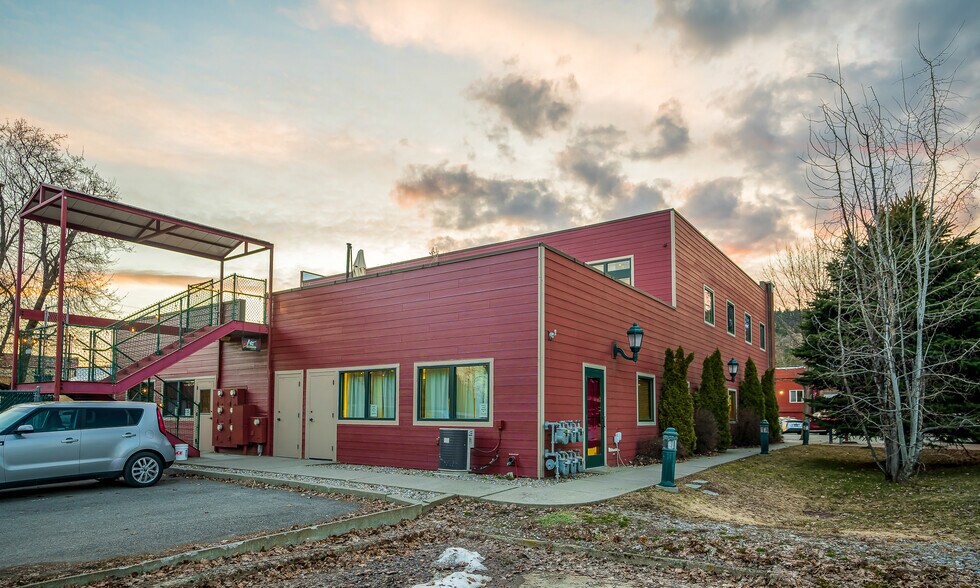 More Photos Of 8052 W Main St, Rathdrum Office Residential For Sale