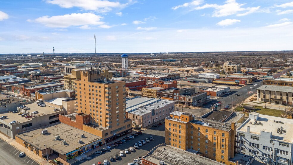 More Photos Of , Hutchinson Multifamily For Sale