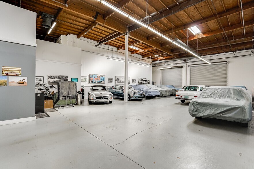 More Photos Of 1305-1331 Rollins Rd, Burlingame Warehouse For Lease