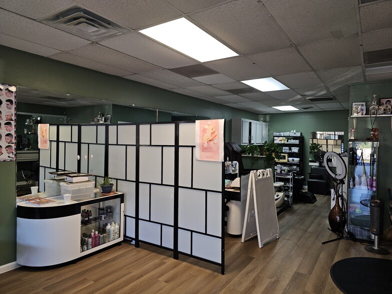 More Photos Of 9722 Leawood Blvd, Houston General Retail For Sale