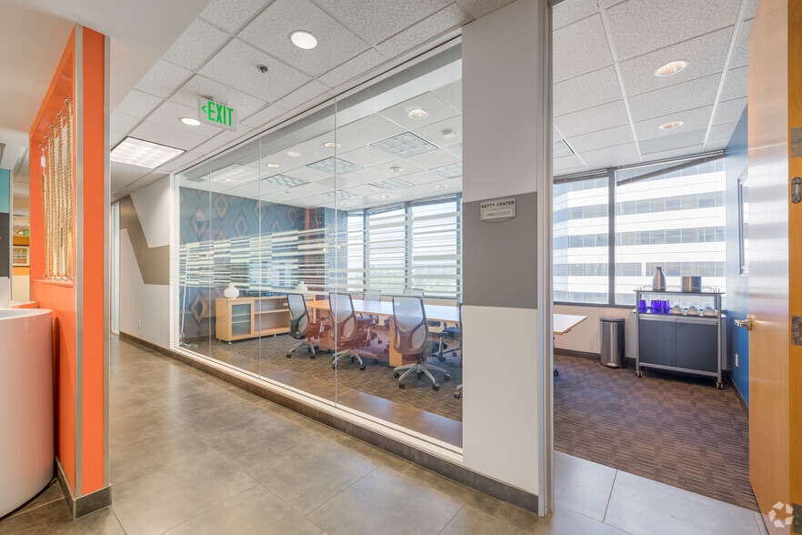 More Photos Of 12100 Wilshire Blvd, Los Angeles Office For Lease