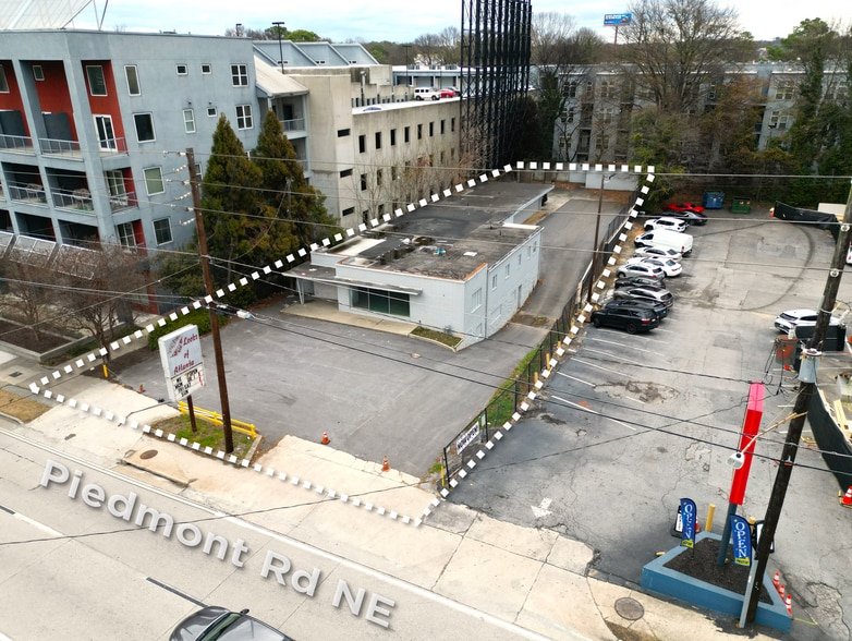 More Photos Of 2087 NE Piedmont Rd, Atlanta Freestanding For Sale