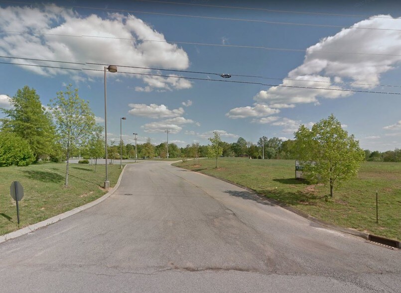 More Photos Of 2724 Highway 31 W, White House Land For Sale