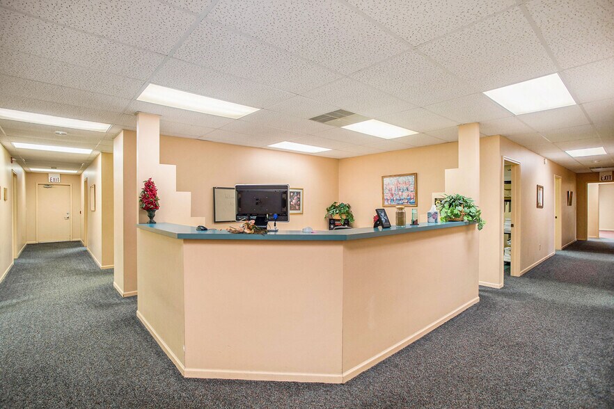 More Photos Of 1500 Kdf Dr, Three Rivers Office For Lease