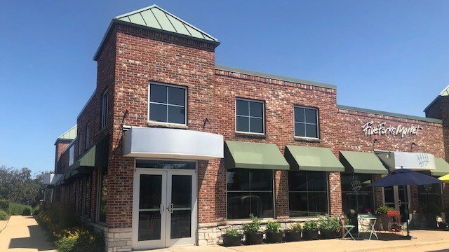 More Photos Of 6545 Lexus Dr, Rockford Unknown For Lease