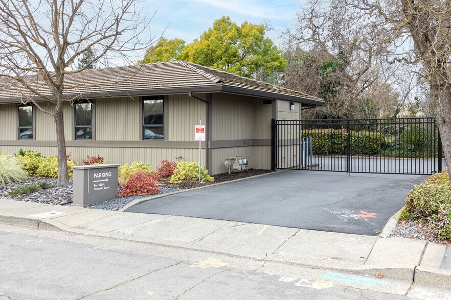 More Photos Of 1100 Farmers Ln, Santa Rosa Medical For Sale