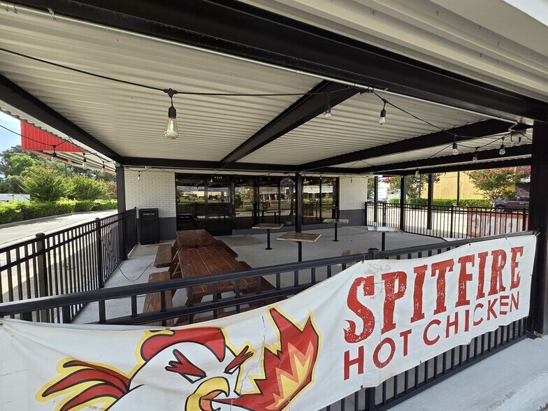 More Photos Of 4232 Highway 6 N, Houston Fast Food For Sale