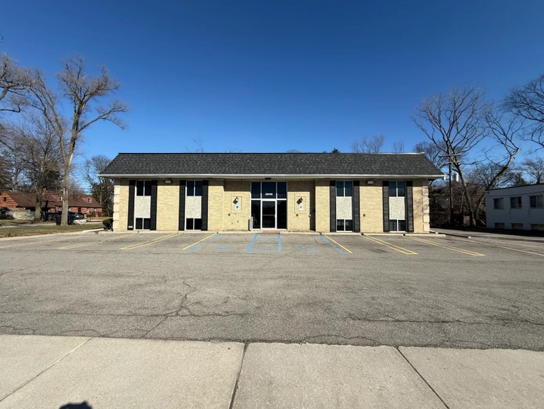 Primary Photo Of 26440 Southfield Rd, Lathrup Village Office For Lease