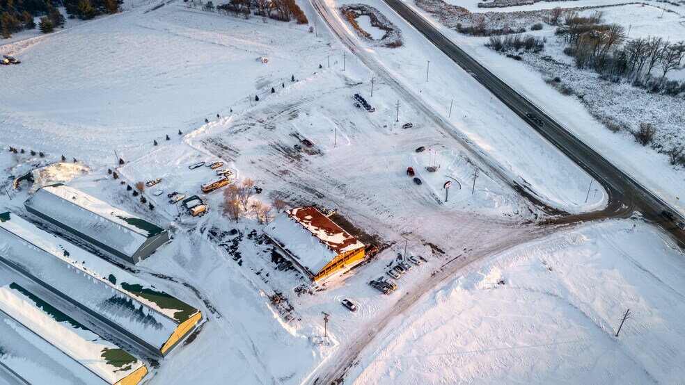 More Photos Of 19389 Frontage Rd, Detroit Lakes Hotel For Sale
