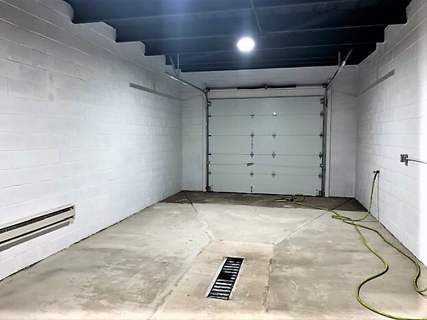 More Photos Of 328 Barney Dr, Joliet Self Storage For Sale