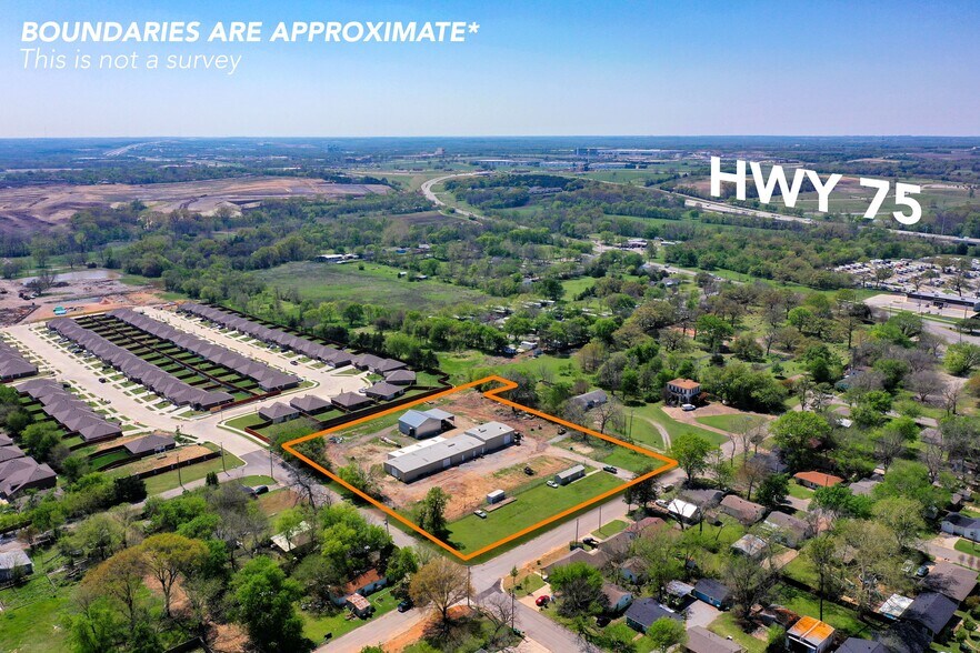 More Photos Of 224 E Cottage St, Sherman Warehouse For Sale