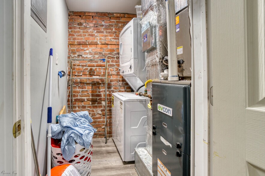 More Photos Of 3817 Pacific Ave, Wildwood Restaurant For Sale