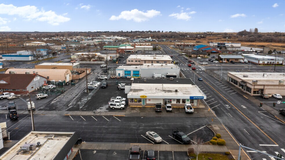 More Photos Of 508 E 3rd Ave, Moses Lake General Retail For Sale