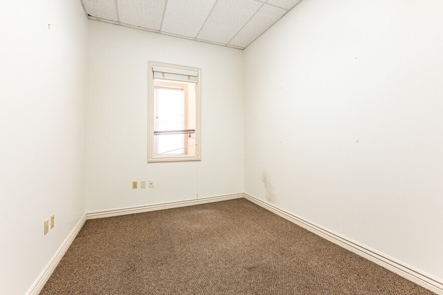 More Photos Of 55-65 N University Ave, Provo Office For Lease