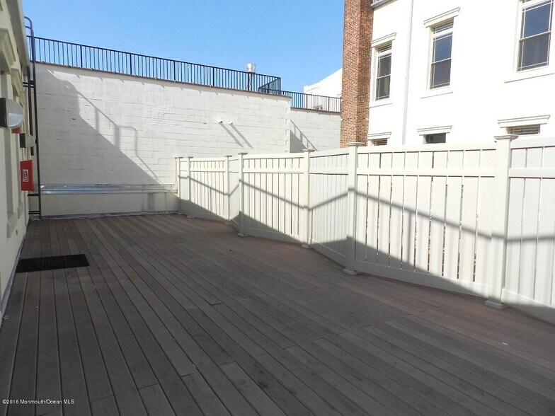 More Photos Of 34 Broad St, Red Bank Office For Lease