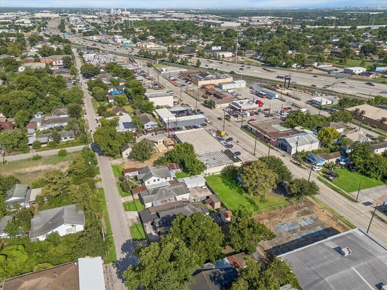 More Photos Of 7003 Lyons ave, Houston Land For Sale
