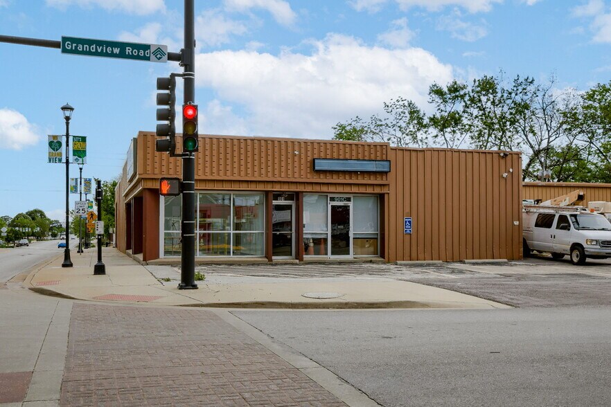More Photos Of 901 Main St, Grandview Light Manufacturing For Sale