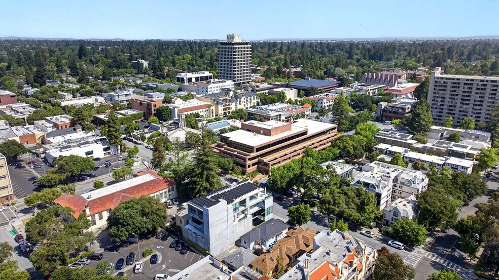 More Photos Of 640 Waverley St, Palo Alto Loft Creative Space For Sale
