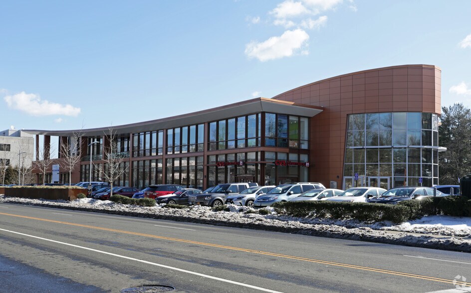 Primary Photo Of 644 W Putnam Ave, Greenwich Medical For Lease