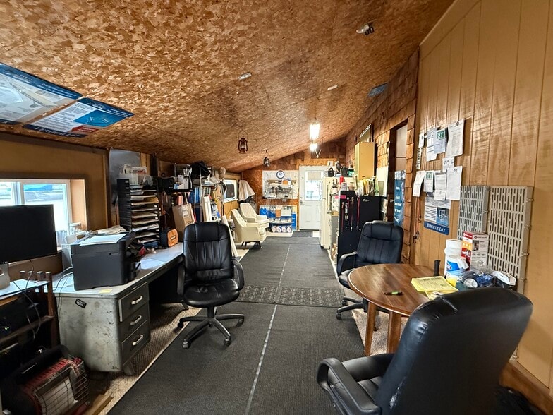 More Photos Of 15279 US 23 S, Presque Isle Marina For Sale