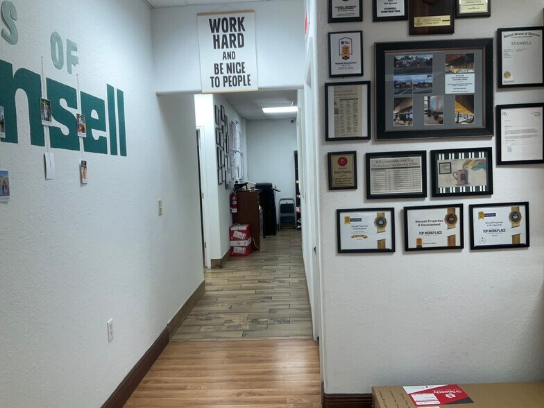 More Photos Of 11607 Prospect Dr, Odessa Manufacturing For Sale