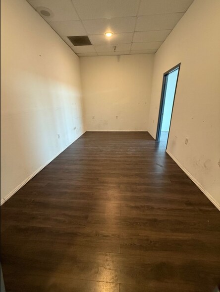 More Photos Of 777 California 49, Jackson General Retail For Lease