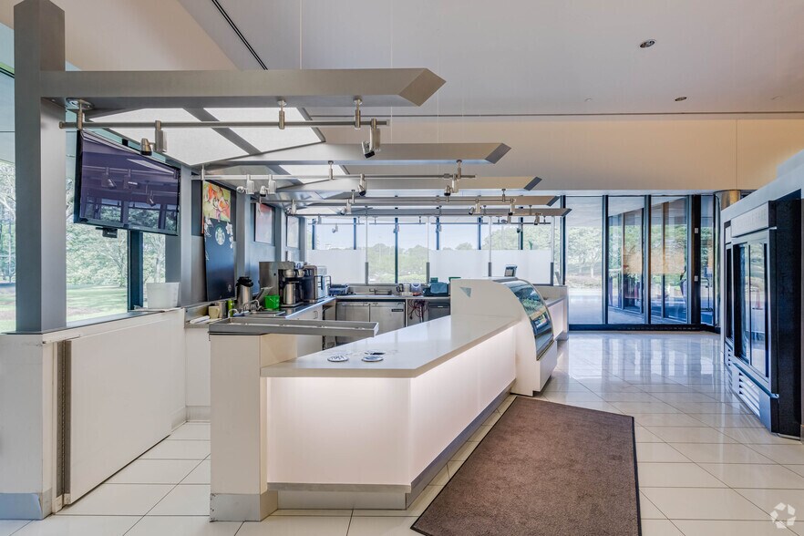 More Photos Of 4350 Northern Pike, Monroeville Office Residential For Lease