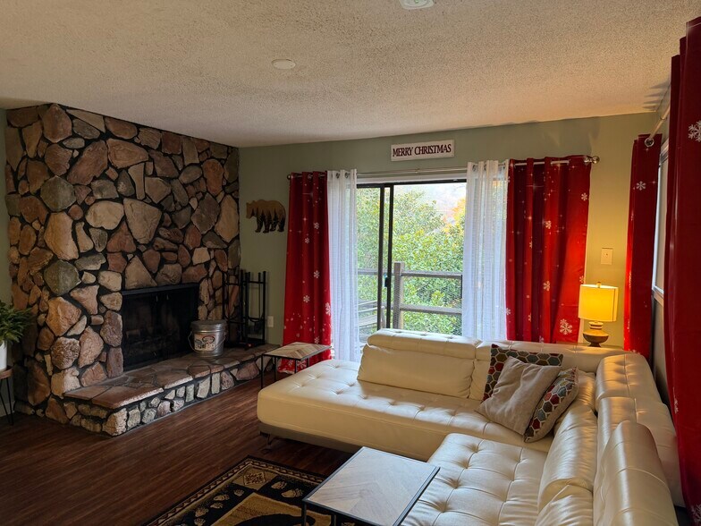 More Photos Of 1081 Cove Rd, Sevierville Specialty For Sale