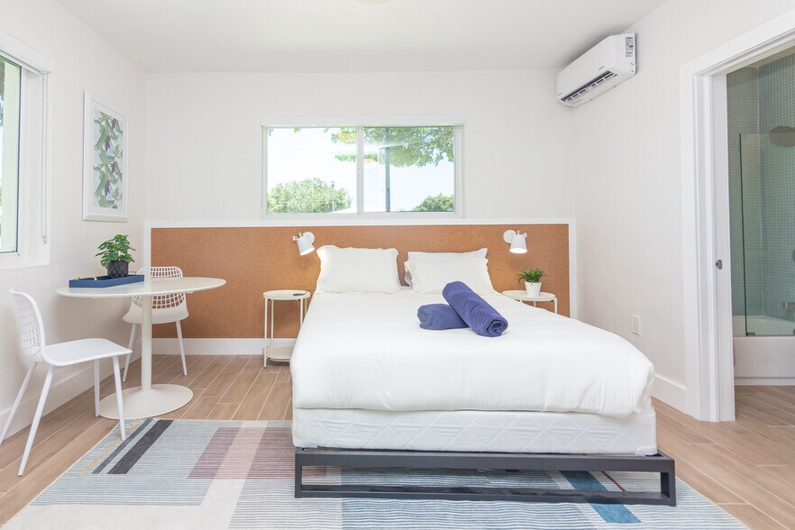 More Photos Of 190-194 NE 90th St, Miami Apartments For Sale