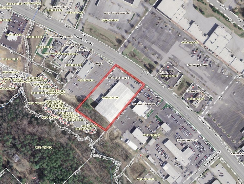 More Photos Of 1405 Bypass 72 NE, Greenwood Storefront Retail Office For Sale