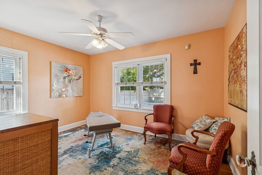 More Photos Of 3705 S Macdill Ave, Tampa Medical For Sale