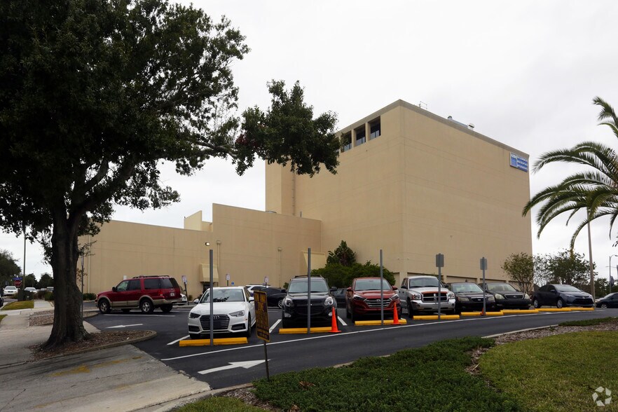 More Photos Of 1255 Cleveland St, Clearwater Office For Lease