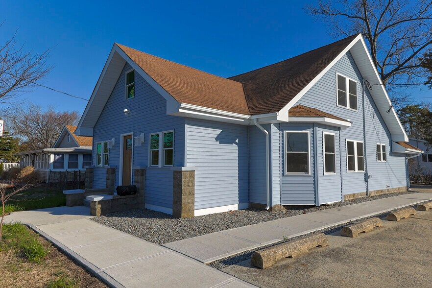 Primary Photo Of 153 Atlantic City Blvd, Beachwood Office Residential For Sale