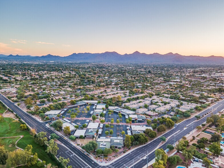 More Photos Of 10617 N Hayden Rd, Scottsdale Office For Lease