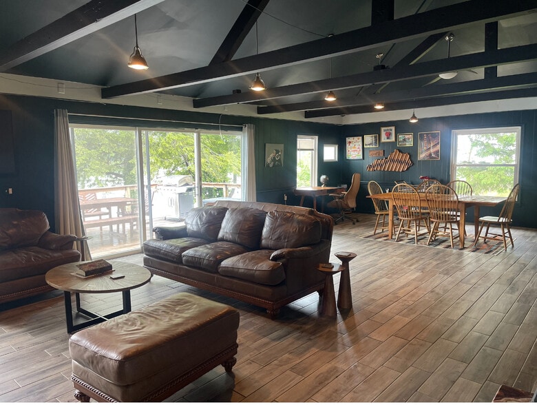 More Photos Of 6410 Transylvania Beach Rd, Prospect Specialty For Sale