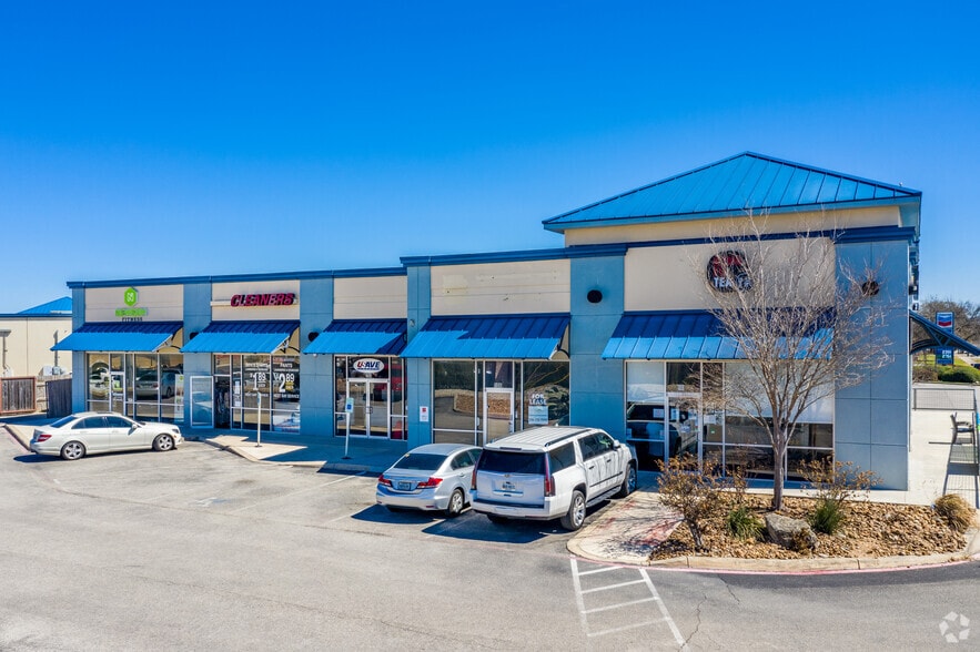 Primary Photo Of 3126 Pat Booker Rd, Universal City Unknown For Lease