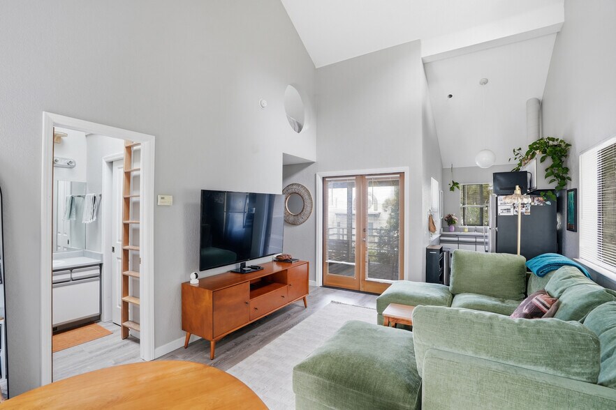 More Photos Of 2101 Johnson Ave, San Luis Obispo Multifamily For Sale