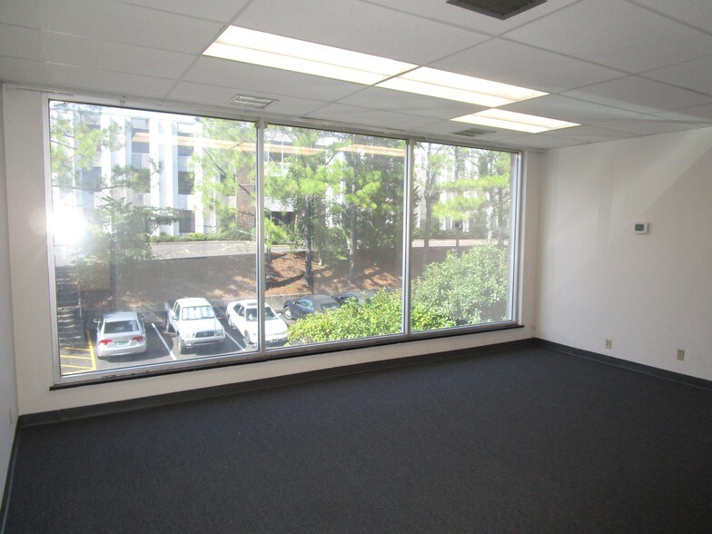 More Photos Of 85 bagby Dr, Birmingham Office For Lease