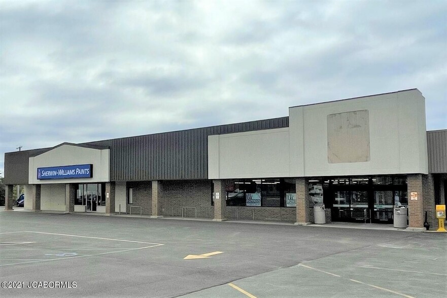 Primary Photo Of 2223-2305 Missouri Blvd, Jefferson City General Retail For Lease