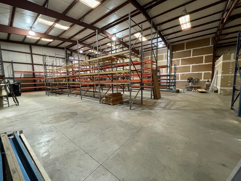 More Photos Of 1447 Gabriel Dr, Norfolk Warehouse For Sale