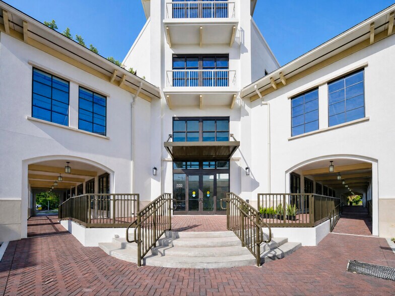 More Photos Of 100 SE 1st Ave Delray Beach, Delray Beach Office For Lease