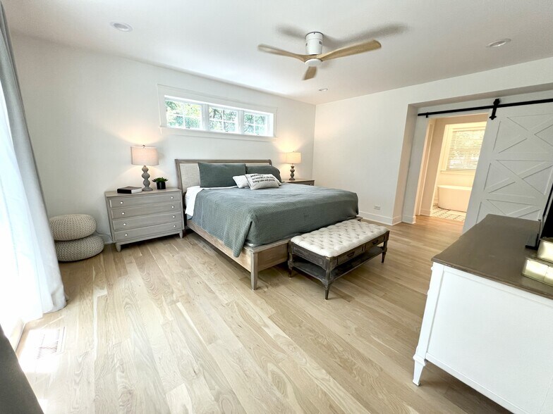 More Photos Of 204 Country Commons Rd, Trout Valley Lodge Meeting Hall For Sale